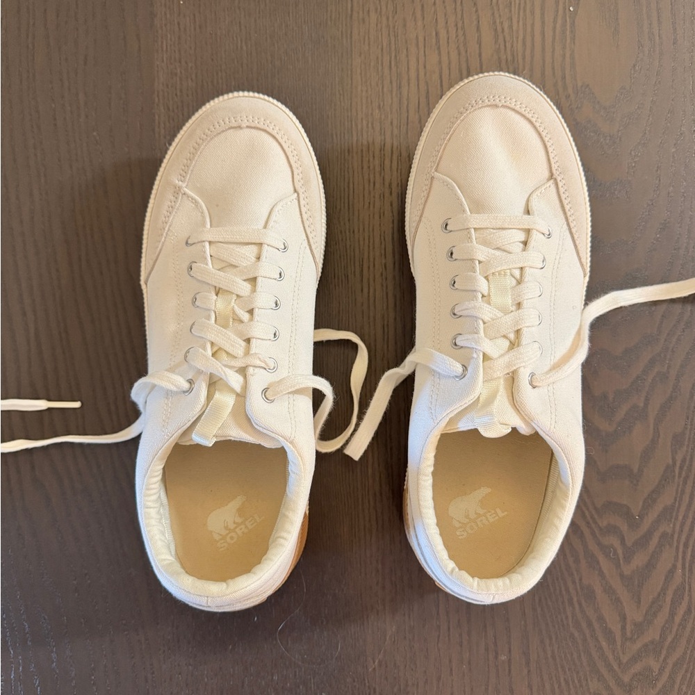 Sorel White and Tan Sneakers - Picture 3 of 7
